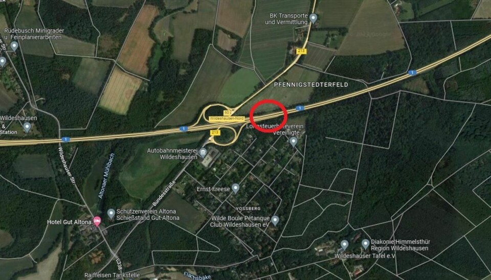 Ulykken skete lige før motorvejkryds Wildeshausen-Nord i retning mod Osnabrück.