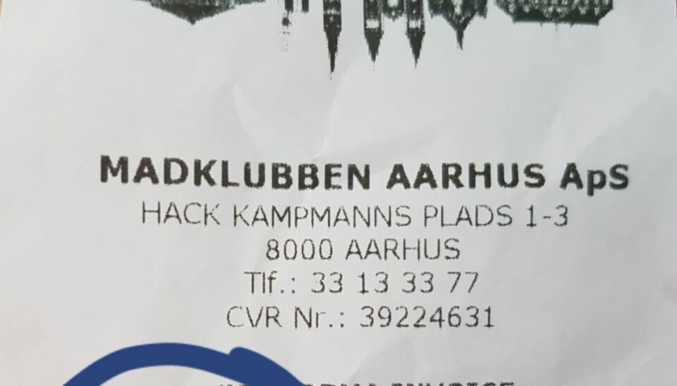 Sådan stod der på kvitteringen fra Madklubben Aarhus, hvilket har fået gæsten op i det røde felt. Sådan stod der på kvitteringen fra Madklubben Aarhus, hvilket har fået gæsten op i det røde felt.