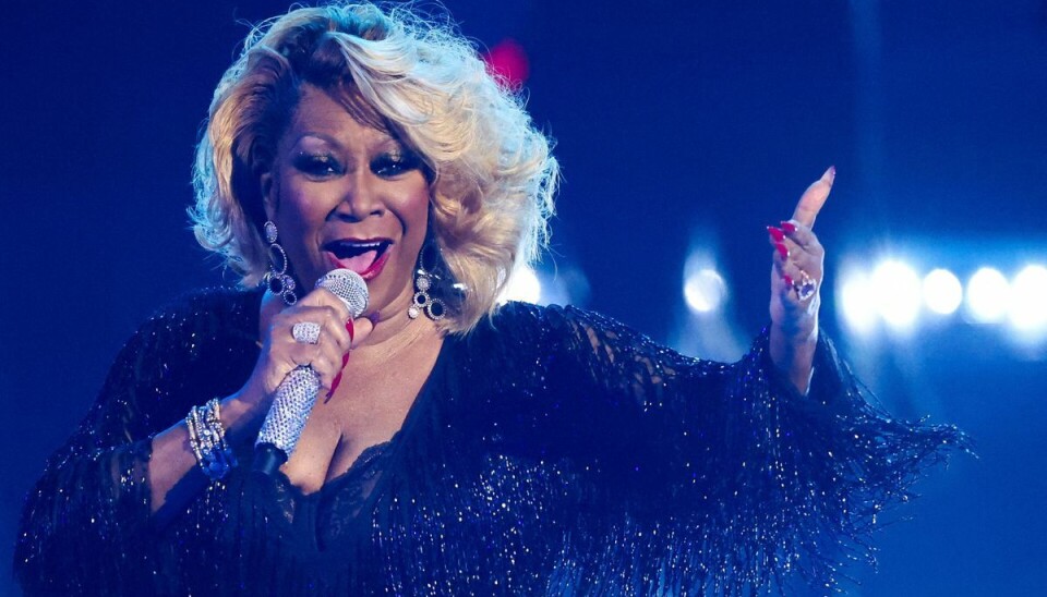 Den 79-årige Patti LaBelle kunne ikke huske ordene til sangen. Den 79-årige Patti LaBelle kunne ikke huske ordene til sangen.