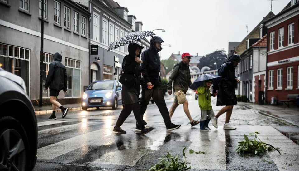 Man skal forberede sig på regn og byger i sommerferien.