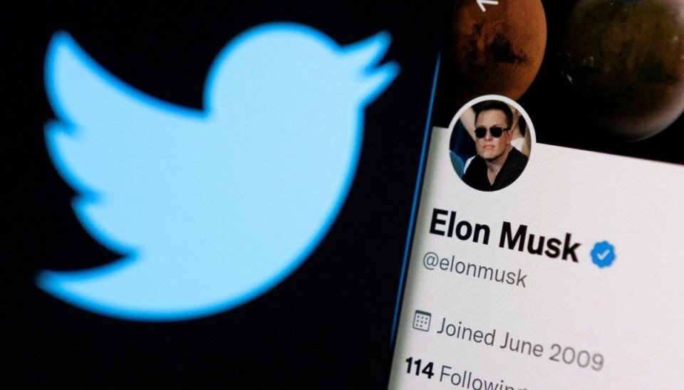Elon Musk planlægger en voldsom fyringsrunde, hvis han ender med at overtage det sociale medie, Twitter. Elon Musk planlægger en voldsom fyringsrunde, hvis han ender med at overtage det sociale medie, Twitter.