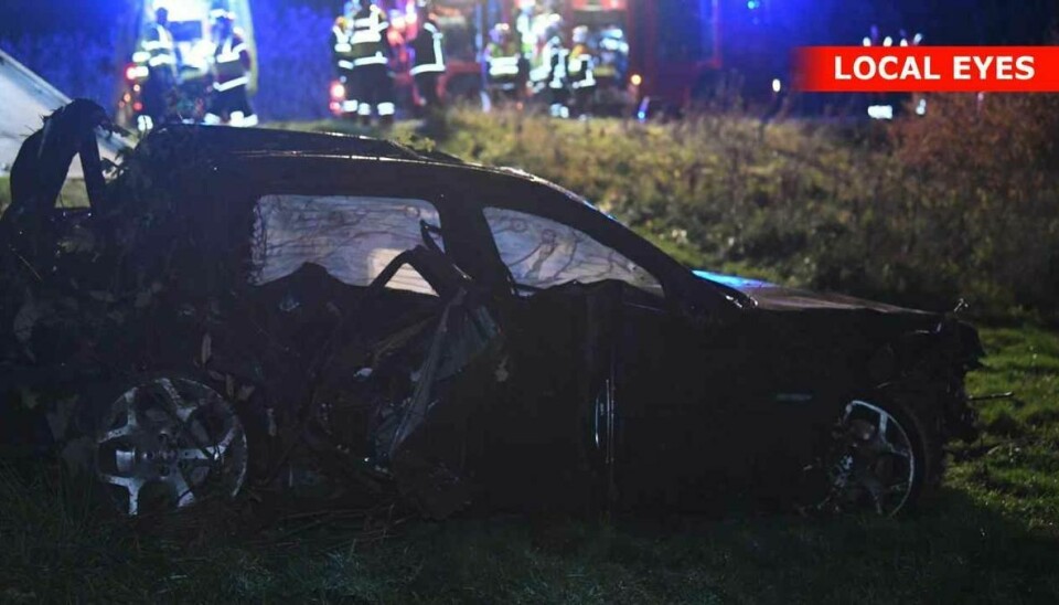 Kun den fulde fører af BMW'en slap fra dødsulykken uden at komme alvorligt til skade.