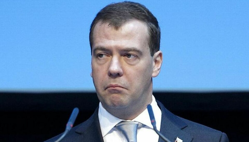 Dmitrij Medvedev slår fast, at Putin mener det alvorligt, når han åbner for muligheden for at bruge taktiske atomvåben i krigen mod Ukraine.