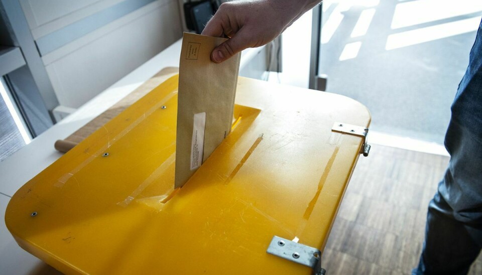 Mobile stemmesteder er ifølge valgforsker en af forklaringerne på brevstemmers stigende popularitet.