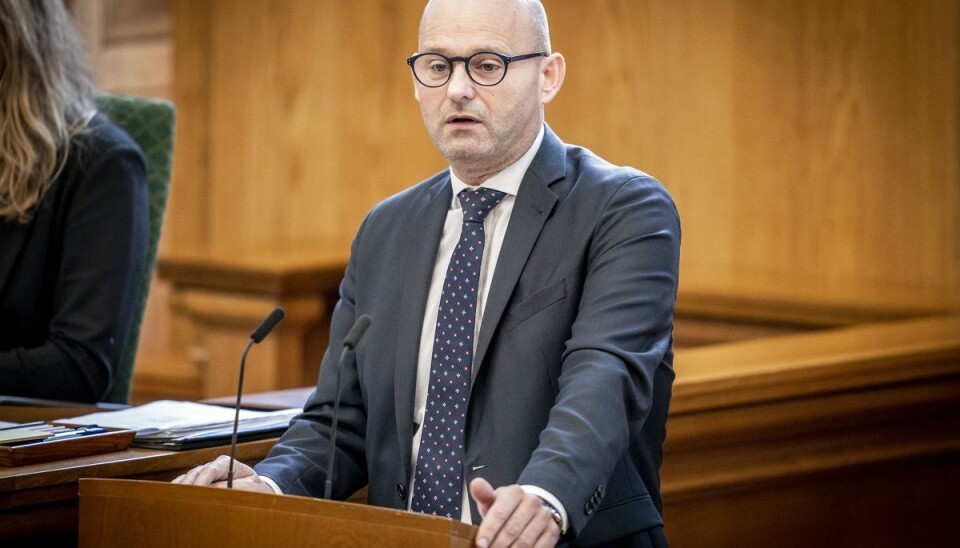 De Konservatives formand Søren Pape Poulsen har fredag sagt undskyld til det grønlandske folketingsmedlem, Aaja Chemnitz, for kontroversielle udtalelser om Grønland. (Arkivfoto). De Konservatives formand Søren Pape Poulsen har fredag sagt undskyld til det grønlandske folketingsmedlem, Aaja Chemnitz, for kontroversielle udtalelser om Grønland. (Arkivfoto).