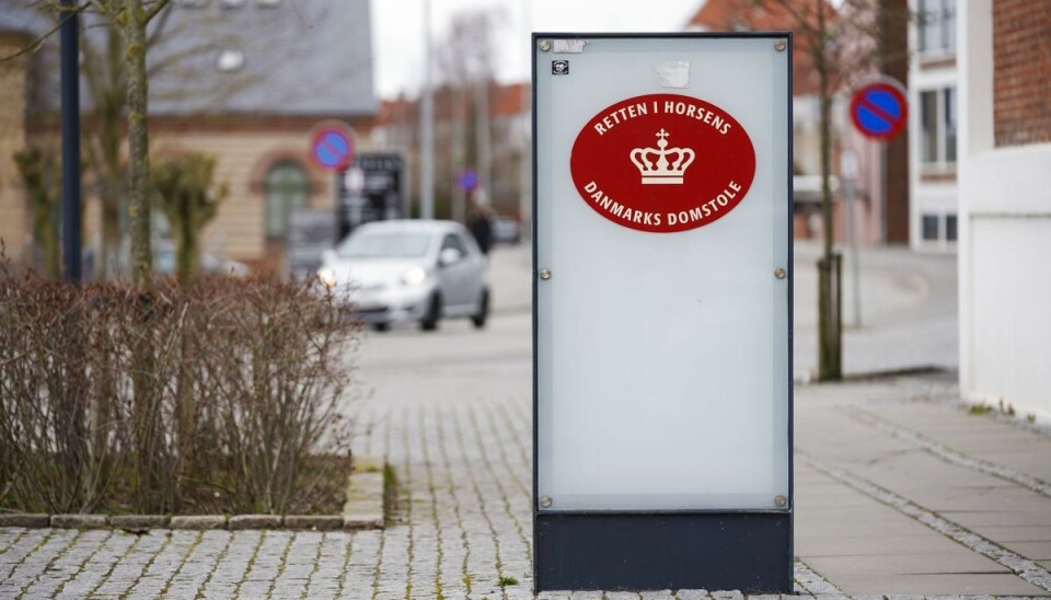 Tre mænd på henholdsvis 39, 44 og 50 år er på anklagebænken i stor narkosag, der begynder onsdag ved Retten i Horsens. (Arkivfoto). Tre mænd på henholdsvis 39, 44 og 50 år er på anklagebænken i stor narkosag, der begynder onsdag ved Retten i Horsens. (Arkivfoto).