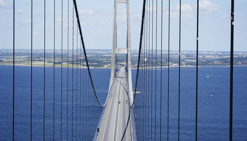 Storebæltsbroen lukker onsdag aften. Storebæltsbroen lukker onsdag aften.