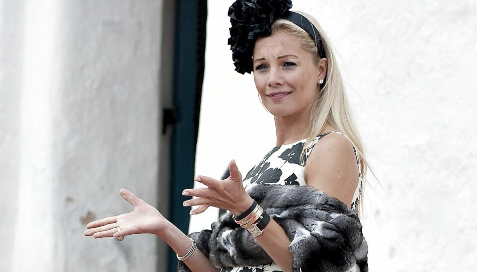 TV-baronessen Caroline Fleming blev tidligere i år købt ud af Valdemar Slot af sin søster Louise Iuel Albinus. Men slottets inventar kunne søstrene ikke blive enige om.