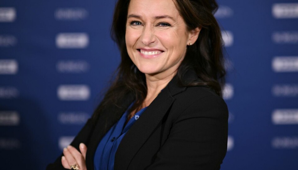 Sidse Babett Knudsen er atter engang blevet slået til ridder. Sidse Babett Knudsen er atter engang blevet slået til ridder.