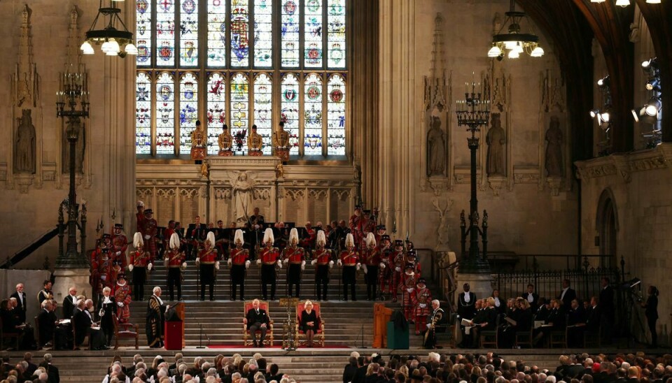 - Parlamentet er et levende og åndende instrument for vort demokrati, sagde kong Charles i en tale til det britiske parlaments to kamre mandag.