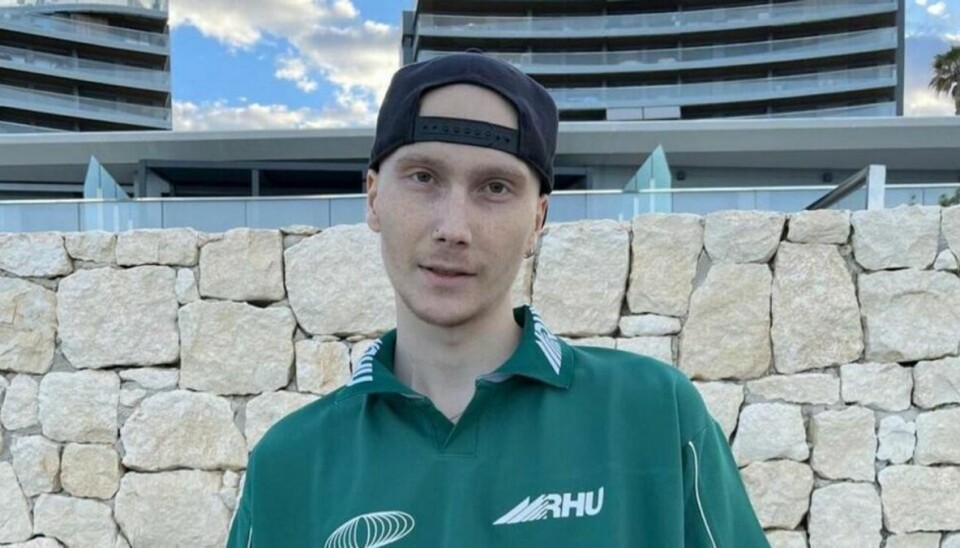 Carlos Sarriá er død som følge af den sjældne kræftsygdom 'Ewings sarkom'. Han blev blot 20 år gammel. Carlos Sarriá er død som følge af den sjældne kræftsygdom 'Ewings sarkom'. Han blev blot 20 år gammel.