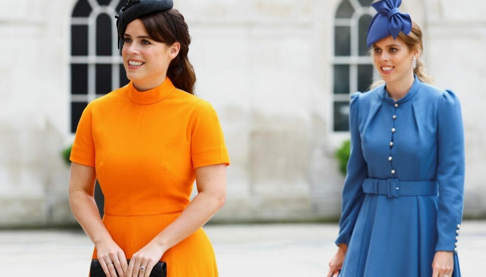 Prinsesse Eugenie (tv) og prinsesse Beatrice. Prinsesse Eugenie (tv) og prinsesse Beatrice.