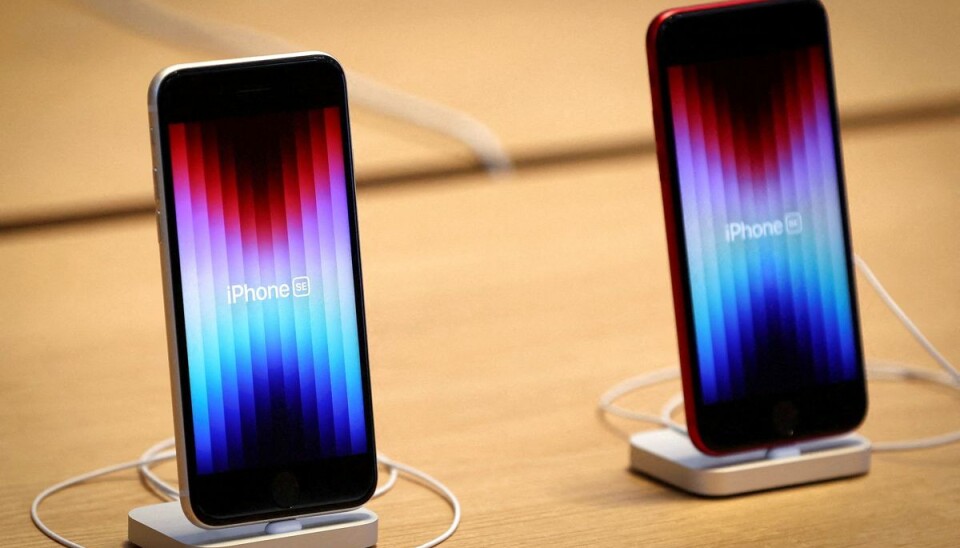 Apple advarer mod stor sikkerhedsbrist, der rammer både iPhone og iPad. Apple advarer mod stor sikkerhedsbrist, der rammer både iPhone og iPad.