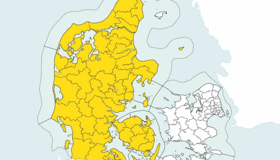 Foreløbig er hele Jylland og Fyn farvet gult som tegn på det kommende voldsomme vejr, men Sjælland kan også blive ramt.