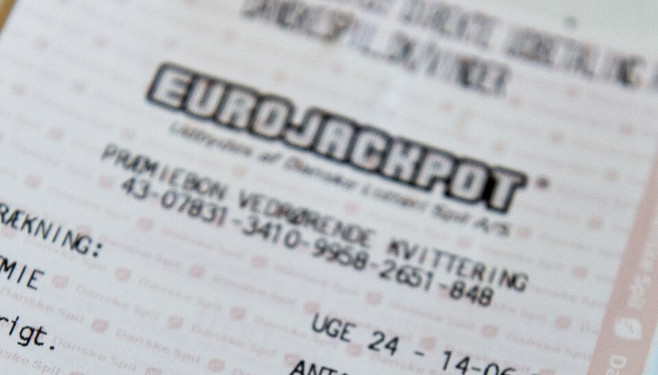 Denne gang landede 107 millioner kroner i Danmark. Denne gang landede 107 millioner kroner i Danmark.