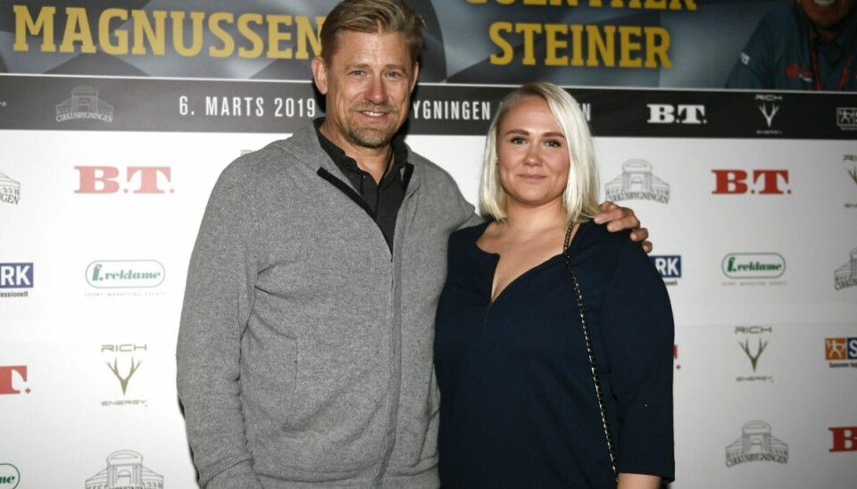 Cecilie Schmeichel ses her sammen med sin far, det danske målmands-ikon Peter Schmeichel. Cecilie Schmeichel ses her sammen med sin far, det danske målmands-ikon Peter Schmeichel.