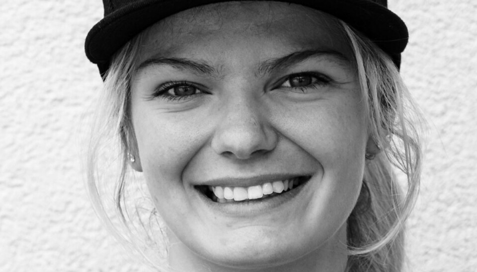 Hana Mazi Jamnik blev kørt ned af en lastbil. Hana Mazi Jamnik blev kørt ned af en lastbil.