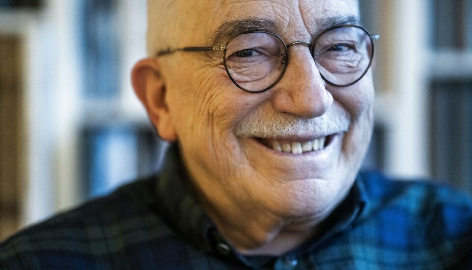 Uffe Ellemann-Jensens familie har valgt at donere en række af hans bøger og kunst til Kirkens Korshær. (Arkivfoto). Uffe Ellemann-Jensens familie har valgt at donere en række af hans bøger og kunst til Kirkens Korshær. (Arkivfoto).