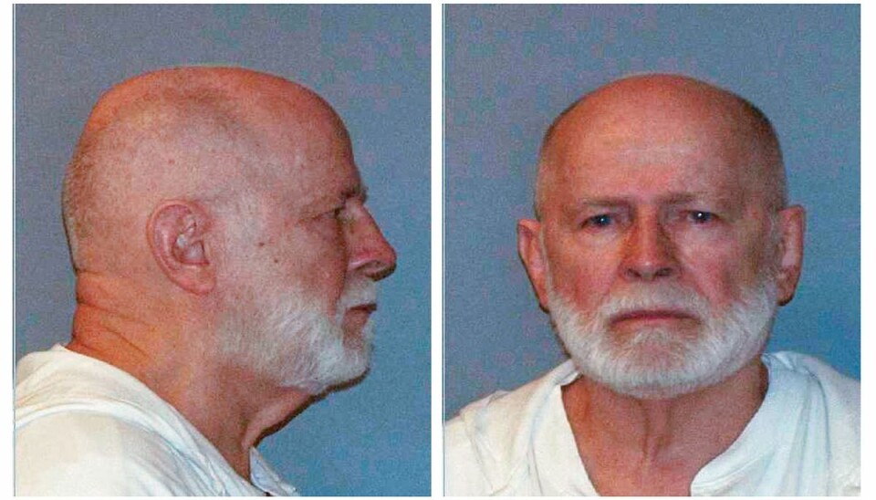 James «Whitey» Bulger var kun i fængslet i tolv timer, før fangerne gik til angreb. James «Whitey» Bulger var kun i fængslet i tolv timer, før fangerne gik til angreb.