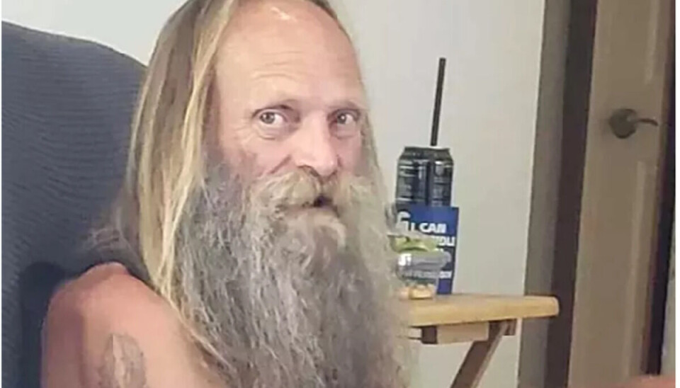 Richard 'Hutch' Barry er nu afgået ved døden. Richard 'Hutch' Barry er nu afgået ved døden.