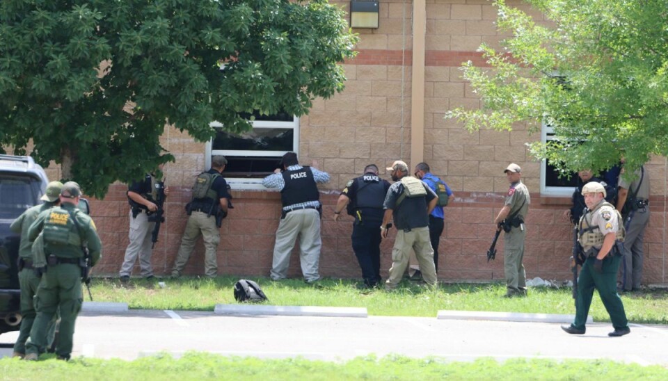 21 blev skudt og dræbt på skolen i Texas