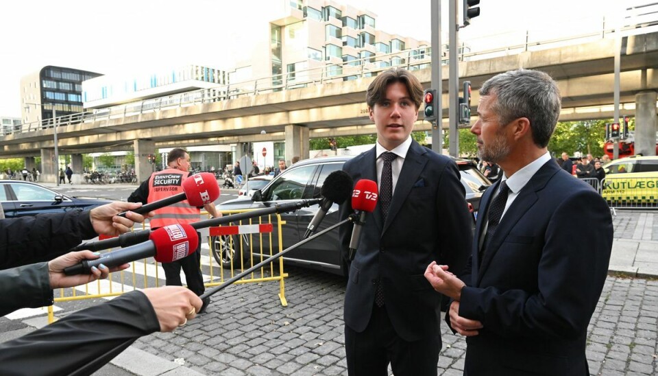 Kronprins Frederik og prins Christian møder pressen efter mindehøjtideligheden. Kronprins Frederik og prins Christian møder pressen efter mindehøjtideligheden.