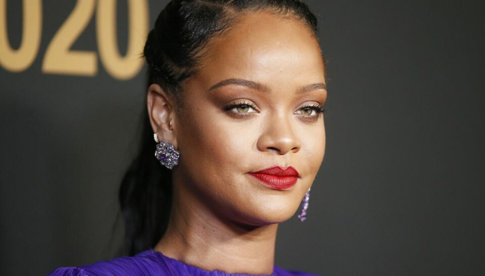 Rihanna er nu USA's yngste self-made, kvindelige milliardær Rihanna er nu USA's yngste self-made, kvindelige milliardær