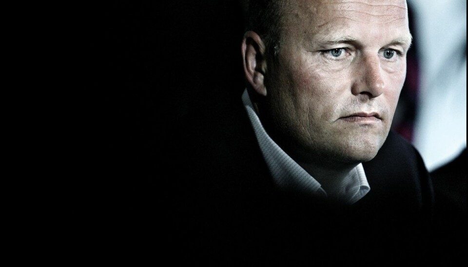 Bjarne Riis indrømmede på et pressemøde i 2007, at han havde taget doping i sin aktive cykelkarriere. Men det er ikke årsagen til, at han ikke er inviteret til at være med til at promovere den historiske danske Tour-start på fredag, lyder det fra den danske arrangør samt løbsdirektør Christian Prudhomme. Bjarne Riis indrømmede på et pressemøde i 2007, at han havde taget doping i sin aktive cykelkarriere. Men det er ikke årsagen til, at han ikke er inviteret til at være med til at promovere den historiske danske Tour-start på fredag, lyder det fra den danske arrangør samt løbsdirektør Christian Prudhomme.