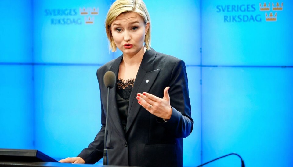 Ebba Busch partiet Kristdemokraterna vil have voldtægtsforbrydere kastreret medicinsk. Ebba Busch partiet Kristdemokraterna vil have voldtægtsforbrydere kastreret medicinsk.