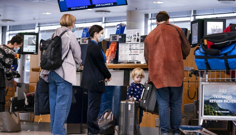 Flere lufthavne i Europa er hårdt ramt af mangel på arbejdskraft. Og det vil betyde aflysninger. Flere lufthavne i Europa er hårdt ramt af mangel på arbejdskraft. Og det vil betyde aflysninger.