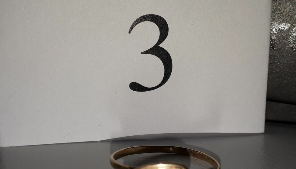 Ring med AF på fronten Ring med AF på fronten