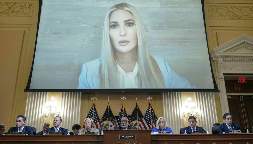 Videoeaf en afhøring af Donald Trumps datter Ivanka Trump blev vist under den første høring om stormløbet på kongressen 6. januar sidste år.