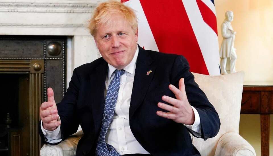 Boris Johnson har længe været udskældt i Storbritannien. Blandt andet holdt han fester under coronapandemien til trods for, at han selv havde indført strenge restriktioner i landet. Boris Johnson har længe været udskældt i Storbritannien. Blandt andet holdt han fester under coronapandemien til trods for, at han selv havde indført strenge restriktioner i landet.