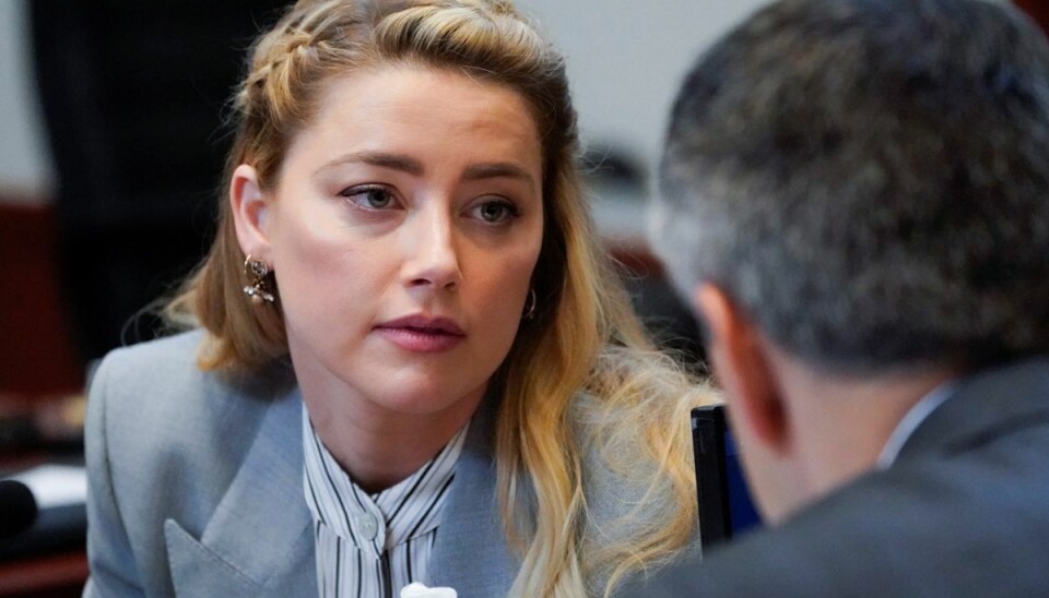 Depp har lagt sag an mod sin eks, Amber Heard. Depp har lagt sag an mod sin eks, Amber Heard.