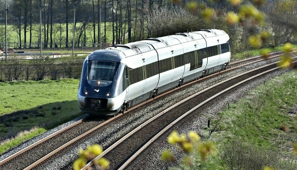 Det var forventningen, at en række eltog skulle erstatte DSB's IC4-tog i slutningen af december. Den deadline er nu udskudt til midten af 2025. (Arkivfoto)