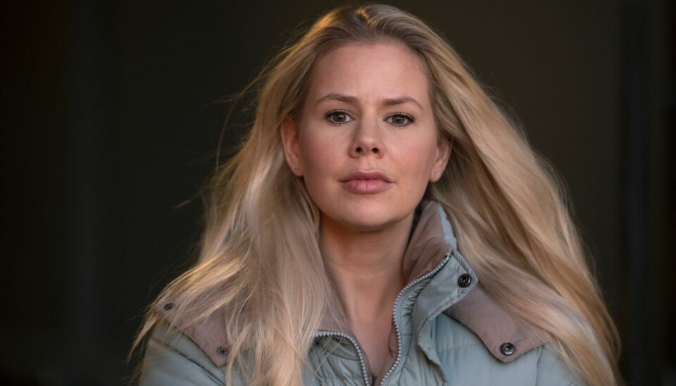 Julie Zangenberg er tilbage. Julie Zangenberg er tilbage.