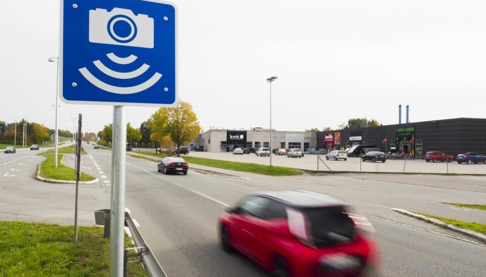 Flere hundrede bilister blev fanget af politiets måling. Flere hundrede bilister blev fanget af politiets måling.