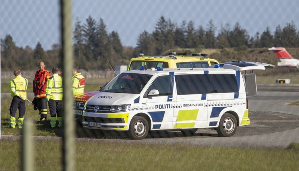 Politiet til stede i lufthavnen med indsatsleder. Politiet til stede i lufthavnen med indsatsleder.