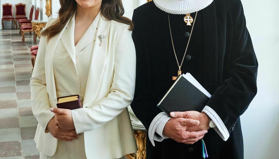 Prinsesse Isabella her sammen med kongelig konfessionarius biskop Henrik Wigh-Poulsen.