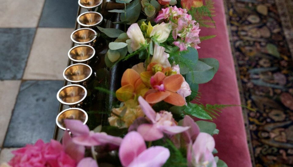Fredensborg Slotskirke ved prinsesse Isabellas konfirmation den 30. april. Fredensborg Slotskirke ved prinsesse Isabellas konfirmation den 30. april.