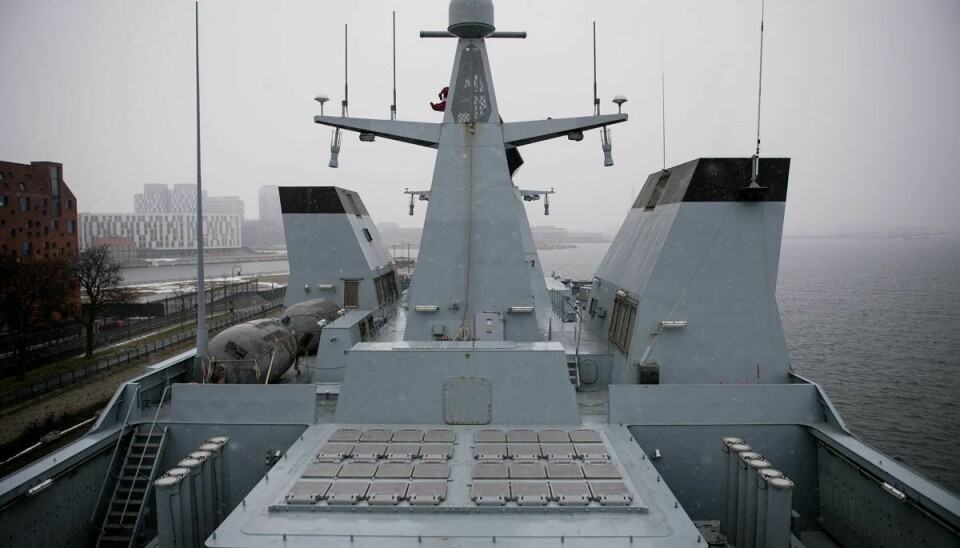 Tidligere har en anden Fregat, Peter Willemoes, ligget til kaj ved Langelinie. Her ses fregatten i 2018, hvor missilbrønden var til rundvisning.