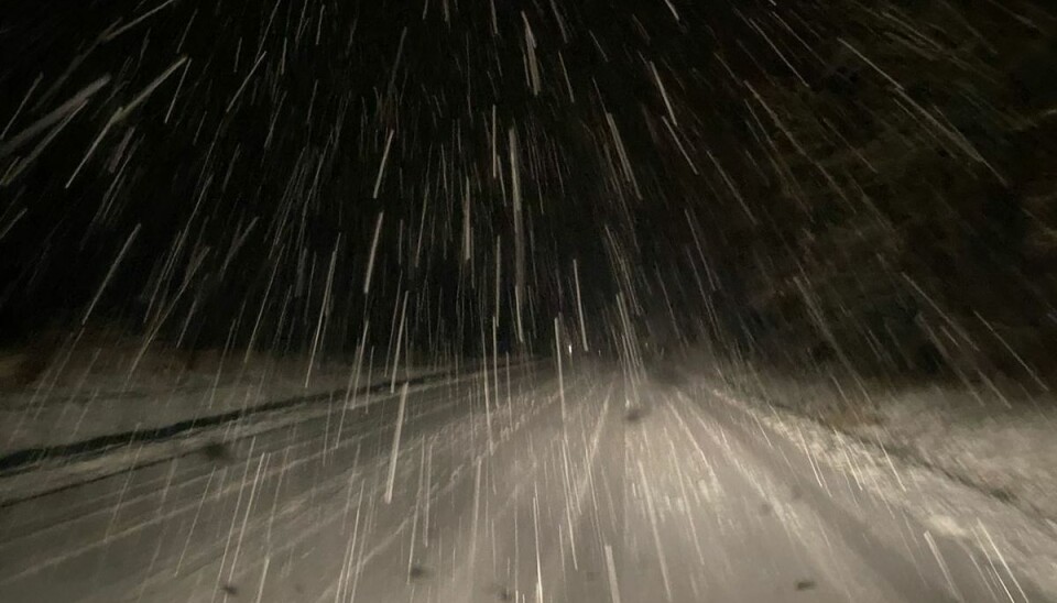 Sneen på Bornholm bliver liggende. Sneen på Bornholm bliver liggende.