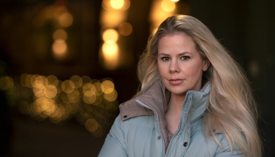 Julie Zangenbergs forretningseventyr er slut. Julie Zangenbergs forretningseventyr er slut.