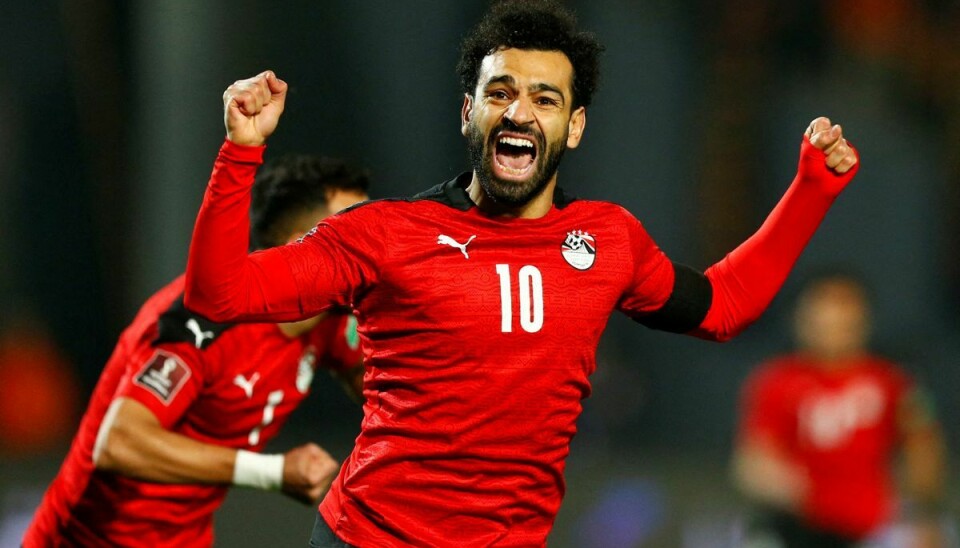 Mohamed Salah og resten af Egypten-mandskabet blev tirsdag aften udsat for chikane, racisme og hærværk.