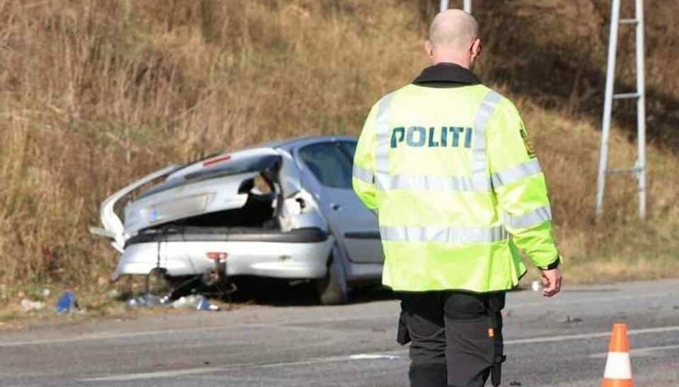 Føreren af personbilen er kørt til tjek på hospitalet