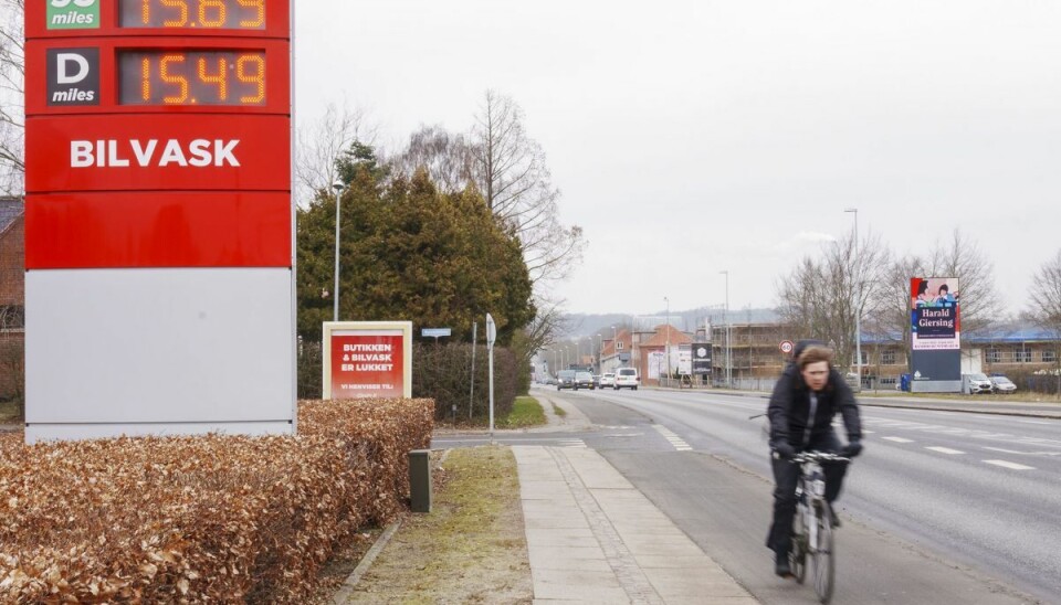 Dyrere priser på benzin og diesel har kun gjort det billigere at tage cyklen i stedet.