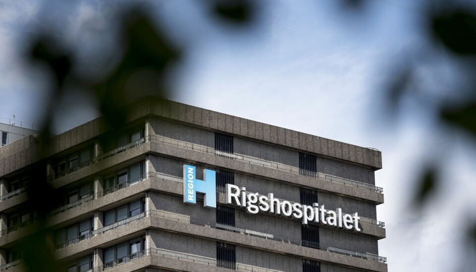 En dreng på 11 år blev fløjet på Rigshospitalet, efter at han faldt fra et træ, som han klatrede i ved sin skole i Rønnede. (Arkivfoto). En dreng på 11 år blev fløjet på Rigshospitalet, efter at han faldt fra et træ, som han klatrede i ved sin skole i Rønnede. (Arkivfoto).