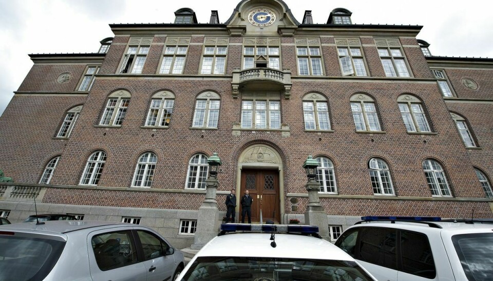 Retten i Aarhus er ikke blevet overbevist om, at tre mænd begik drabet på en 25-årig mand på en parkeringsplads i Tilst ved Aarhus i november 2020. (Arkivfoto).