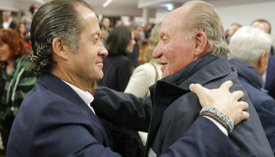 Rigmanden ses her med den spanske ekskonge Juan Carlos.Juan Carlos Escotet Rodríguez