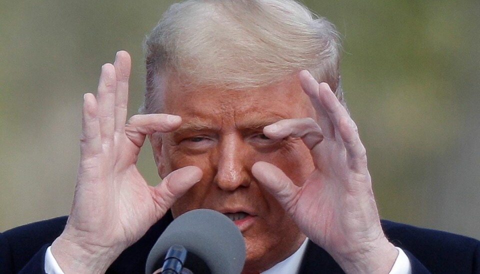 Trump skaber kæmpe kø Donald Trumps nye sociale medie, Truth Social, blev mandag morgen dansk tid lanceret på Apples App Store til iPhones og på Google Play til Android-telefoner.